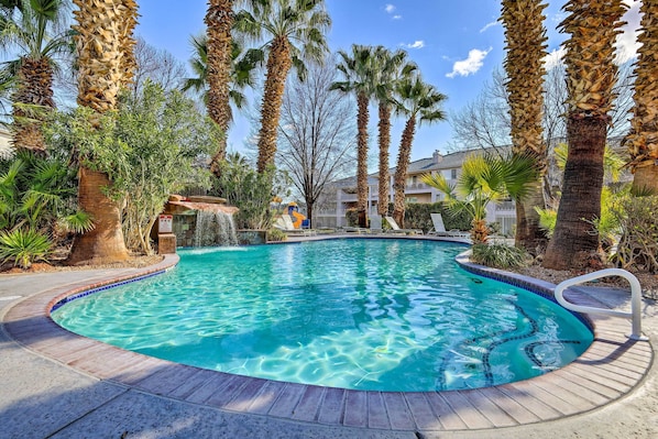 St. George Vacation Rental | 2BR | 2BA | 1,214 Sq Ft | Step-Free Entry