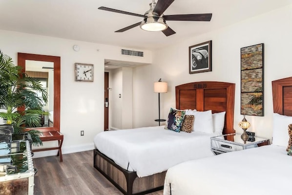 Unit with 2 Double size beds