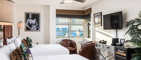 Comfortable Unit with 2 Double size beds