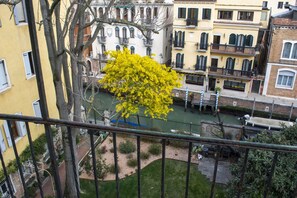 Balcony / Terrace / Patio, Scenic View