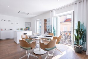 Kitchen, Living Room