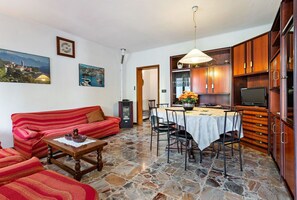 Dining Room, Living Room