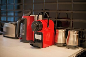 Kaffe och/eller kaffebryggare