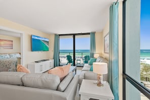 Panoramic beach and Gulf views