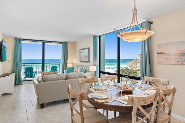 Panoramic beach and Gulf views