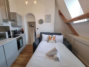 Our building is very quiet so with a good night's sleep you'll be able to enjoy your time in Manchester