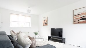 Living Room / Lounge
