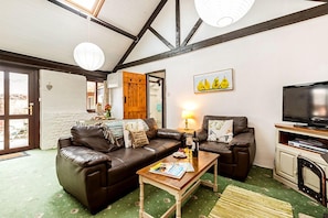 Living Room / Lounge