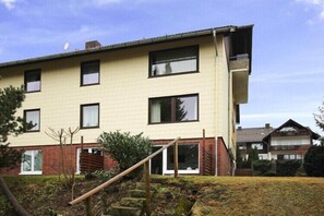 Außenseite Ferienhaus [Sommer]