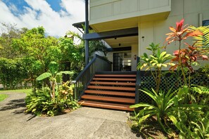 E komo mai, Welcome to Mauna Kai 2
