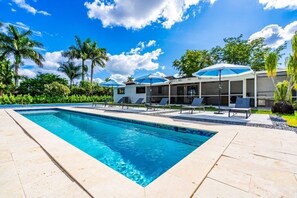 Pool, Water, Architecture, Building, House