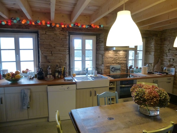 Private kitchen