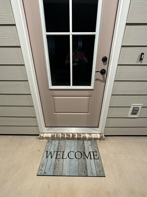 Front Dor