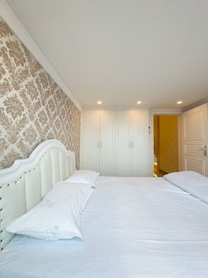 Master bed