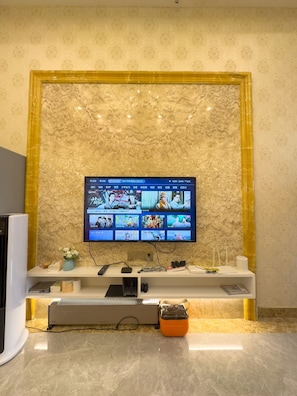 TV