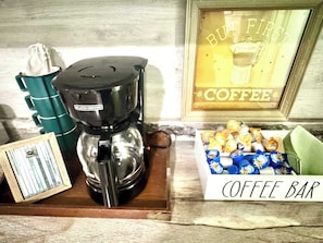 Kaffee und/oder Kaffeemaschine