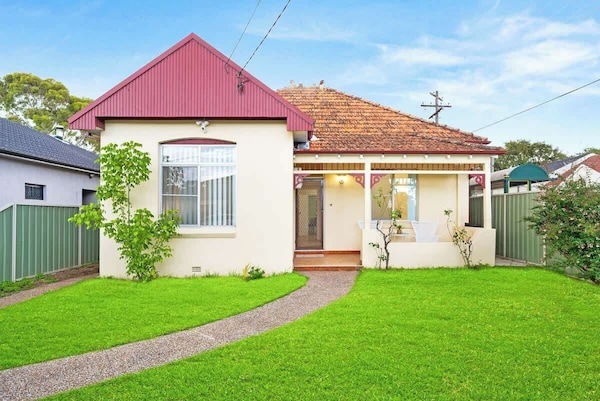 Sydney Croydon 4bed House Cls Burwood And Ashfield - Rhodes, Greece