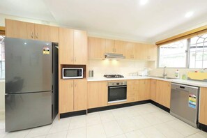 Fully equipped kitchen