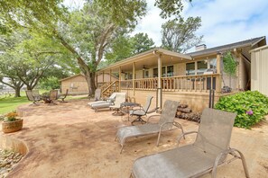 Patio | Gas Grill | Fire Pit | Boat Dock
