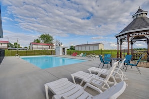 Stoutsville Resort | Community Amenities