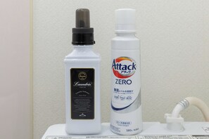 Bathroom amenities