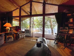 Gibbs Cottage Main House living room view