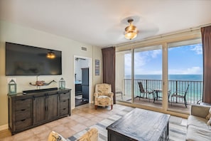 Spacious sitting area with access to the balcony