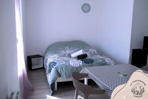 ESPACE NUIT LIT 140X190 LINGE DE LIT FOURNI