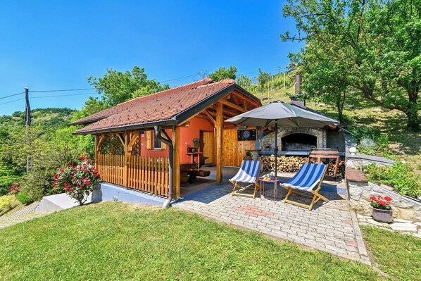 Holiday home with sun terrace