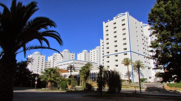 Façade