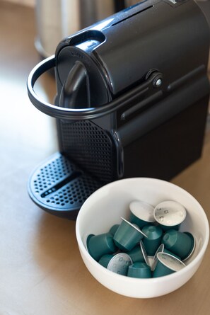 Kaffe och/eller kaffebryggare
