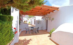 Cortijo A Navas%2C a traditional countryside charming house %2D cozy terrace by the main door