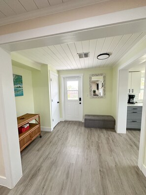 Entry way