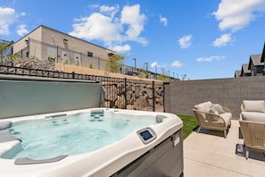 Bain à remous extérieur