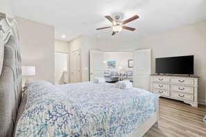 Primary Suite w/ King