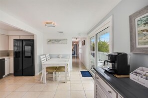 Mermaid Retreat by Anna Maria Accommodations