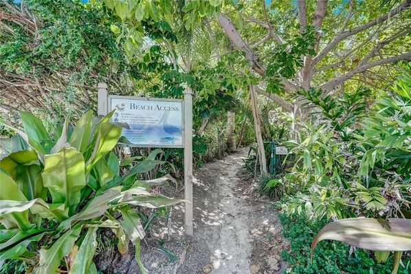 Mermaid Retreat by Anna Maria Accommodations