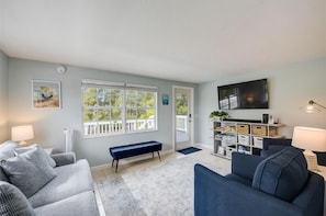 Mermaid Retreat by Anna Maria Accommodations