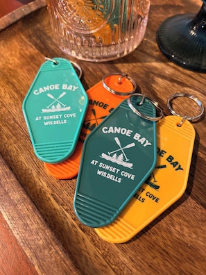 Welcome to Canoe Bay at Sunset Cove!