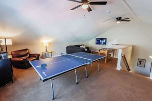Spielezimmer