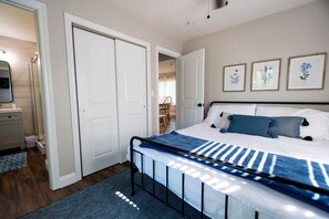 Primary bedroom2
