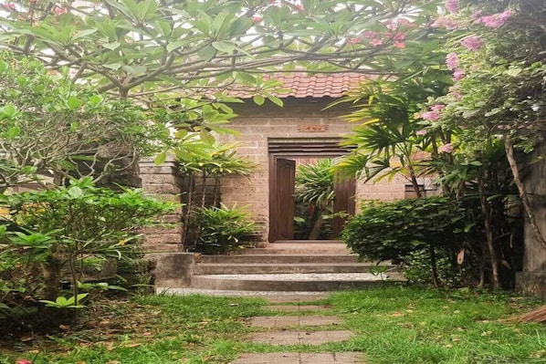 Exterior detail