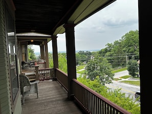 707 private porch