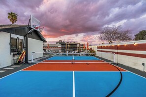 Game on! Luxe pickleball & basketball court for epic matches and endless fun