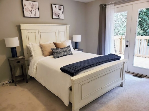 Master bedroom with access to deck