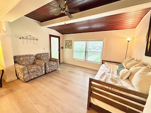 entryway / front door