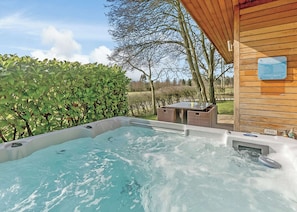 York Lodge - Kilnwick Percy Resort, Pocklington, York