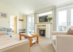 Marple Lodge - Hawkchurch Resort and Spa, Axminster
