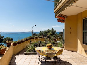 Mer, Balcon, Océan, CÎte, Ombre, Pot De Fleur, Eco HÎtel, Plante D'Appartement, Villa