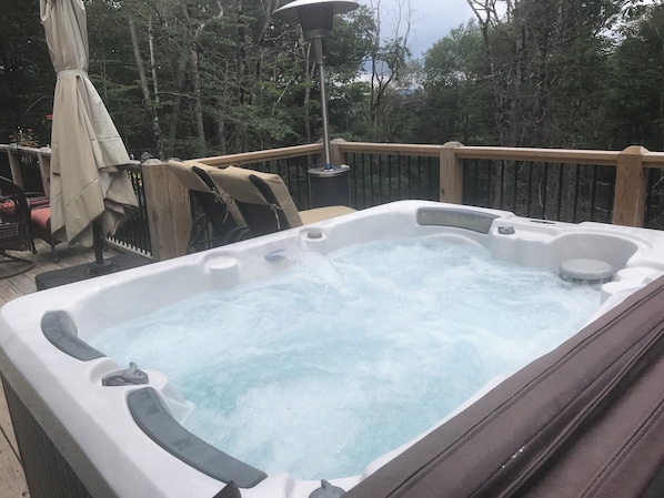 Bain à remous extérieur